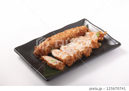 ピリ辛 けんちん棒(魚肉練製品) ピリ辛 けんちん棒(魚肉練製品) 125670741
