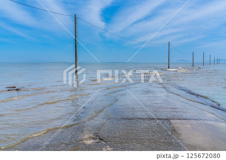 太良町海床路【佐賀県藤津郡太良町】 125672080