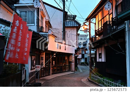 風情ある街並み 風情ある街並み 125672573