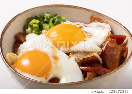 焼豚玉子飯 125672582