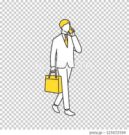 通勤中にスマホで話しているビジネスマン 125672594