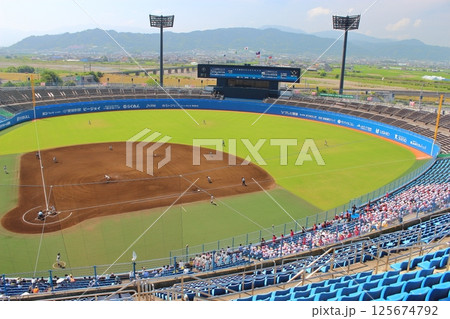 【愛媛県松山市】　坊っちゃんスタジアム　高校野球 125674792