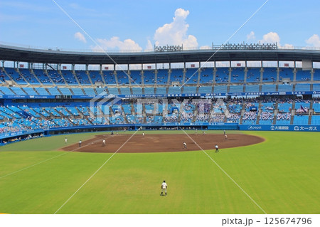 【愛媛県松山市】　坊っちゃんスタジアム　高校野球 125674796