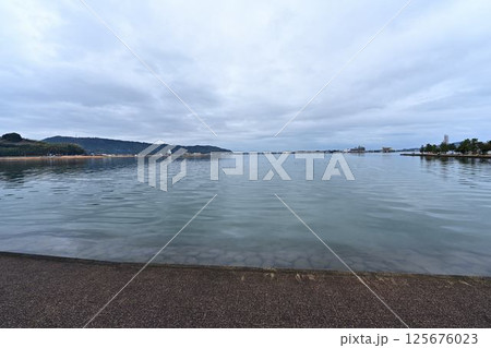 燕趙園の景色 125676023