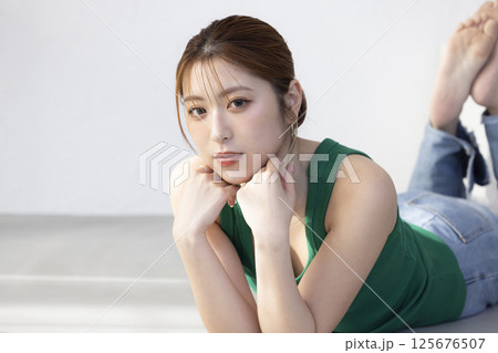 かわいい女性 ビューティーイメージ かわいい女性 ビューティーイメージ 125676507