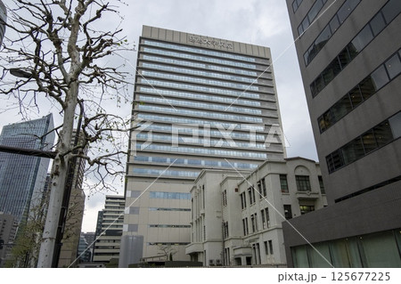 東京慈恵会医科大学附属病院の外観(東京都港区西新橋) 東京慈恵会医科大学附属病院の外観(東京都港区西新橋) 125677225