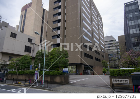 慶應義塾大学 薬学部・薬学研究科が入る芝共立キャンパス(東京都港区芝公園) 慶應義塾大学 薬学部・薬学研究科が入る芝共立キャンパス(東京都港区芝公園) 125677235