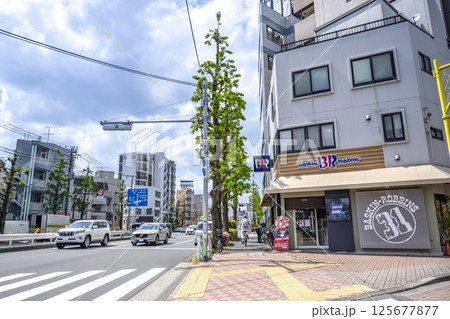 東京都大田区の都市風景　矢口渡駅 125677877