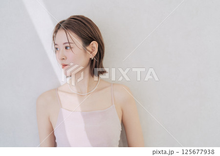 若い女性のビューティーイメージ 若い女性のビューティーイメージ 125677938