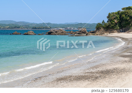 御座白浜の綺麗な海（三重県志摩市志摩町） 125680170