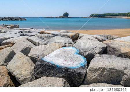 あづり浜（三重県志摩市志摩町） 125680365