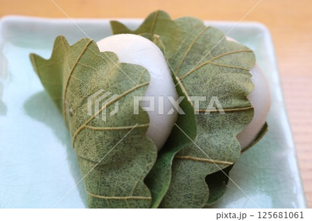 端午の節句かしわ餅和菓子 端午の節句かしわ餅和菓子 125681061