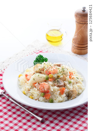 シーフードピラフ 125684421