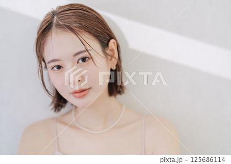 若い女性のビューティーイメージ 若い女性のビューティーイメージ 125686114