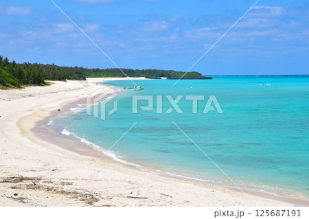 与論島 大金久海岸 与論島 大金久海岸 125687191