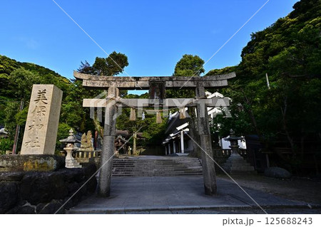 美保神社の景色 125688243