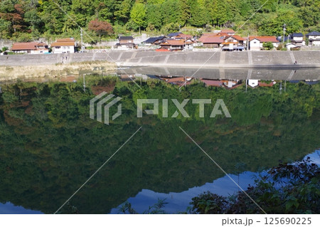 安芸大田町太田川の景色 安芸大田町太田川の景色 125690225
