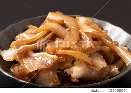 ［沖縄県産］豚顔皮　チラガースモーク 125690972