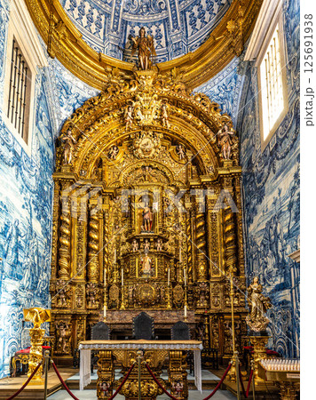 Almancil, Portugal - Feb 17, 2025: Main altar of Igreja de Sao Lourenco church in Almancil, Portugal Almancil, Portugal - Feb 17, 2025: Main altar of Igreja de Sao Lourenco church in Almancil, Portugal 125691938