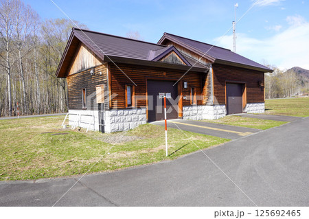 散策広場のトイレ(忠別ダム) 散策広場のトイレ(忠別ダム) 125692465