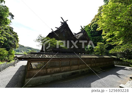 美保神社の景色 125693228