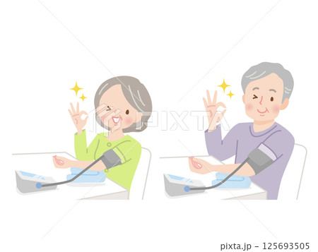 血圧を測るシニア夫婦 血圧を測るシニア夫婦 125693505