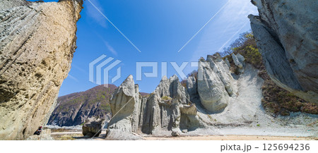 「青森県」仏ヶ浦の風景　佐井村 125694236