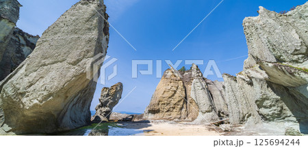 「青森県」仏ヶ浦の風景　佐井村 125694244