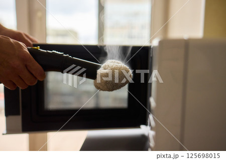 Utilize Efficient Microwave Cleaning Techniques with Modern and Innovative Tools for Households 125698015