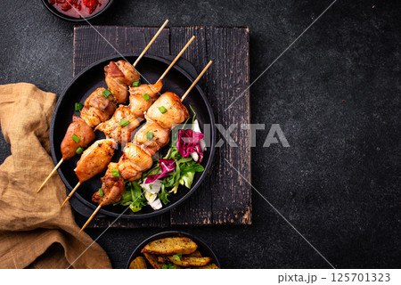 Chicken skewers kebab with vegetables Chicken skewers kebab with vegetables 125701323