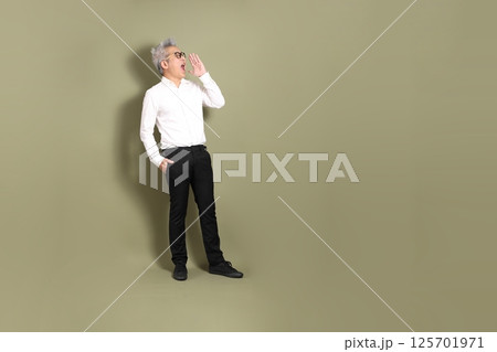 Active Senior Businessman Active Senior Businessman 125701971