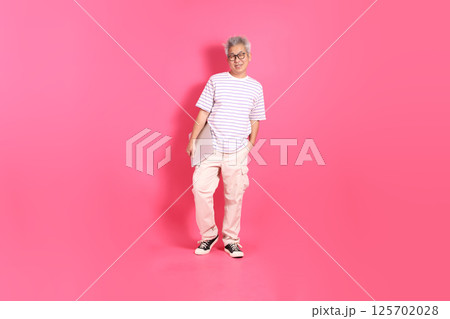 Active Senior Man 125702028