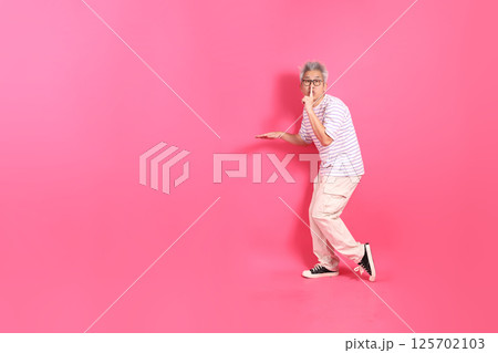 Active Senior Man Active Senior Man 125702103