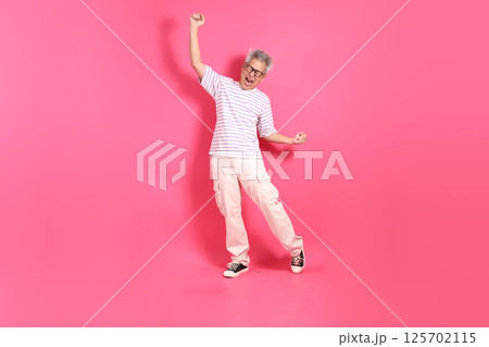 Active Senior Man 125702115