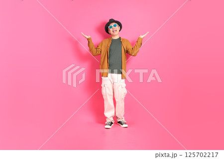 Active Senior Man 125702217