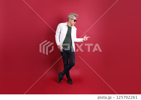 Active East Asian Man Active East Asian Man 125702261