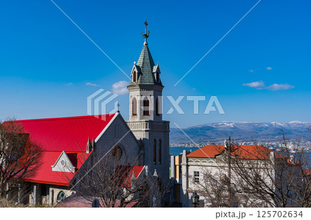 函館にある快晴のカトリック元町教会 函館にある快晴のカトリック元町教会 125702634