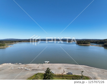 【空から見る北海道】　朱鞠内湖のひとときの夏 125707226