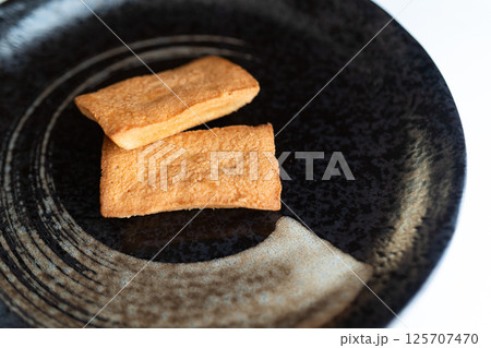 黒皿に映える焼き菓子③ 黒皿に映える焼き菓子③ 125707470