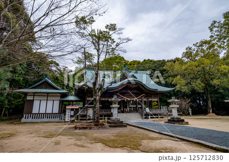 周防国一宮　玉祖神社　拝殿　山口県防府市大崎 125712830