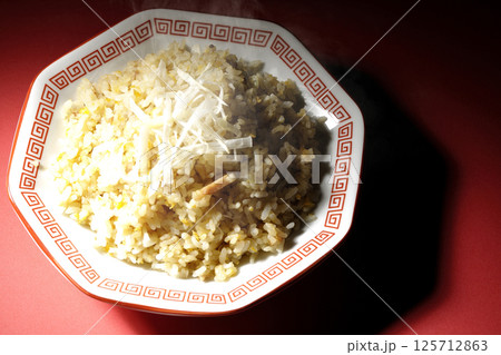 熱々炒飯を単品撮影 125712863