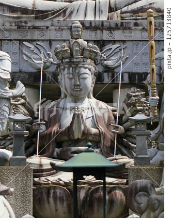 壺阪寺　十一面千手観音菩薩像 125713840