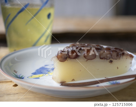 水無月とお茶 水無月とお茶 125715006