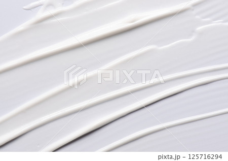 The texture of a cosmetic cream for the body or face 125716294