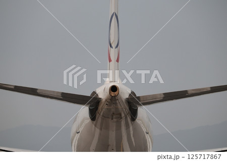 旅客機 ジェット 吹き出し口 125717867