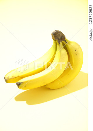 バナナ一房 バナナ一房 125720628