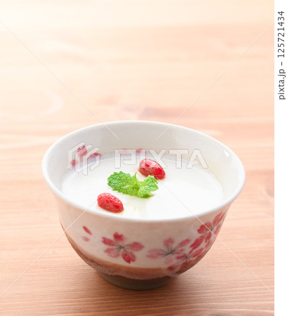 杏仁豆腐 125721434