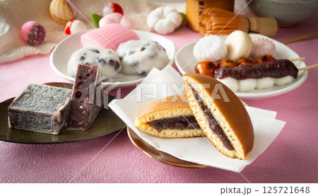 和菓子いろいろ 甘味 おやつ 和菓子いろいろ 甘味 おやつ 125721648
