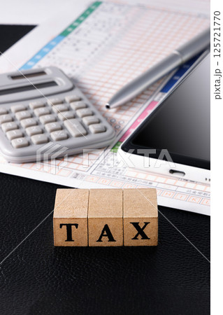 税金 TAX 125721770