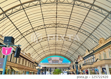 アドベンチャーワールド　エントラスドームの景観 125722420